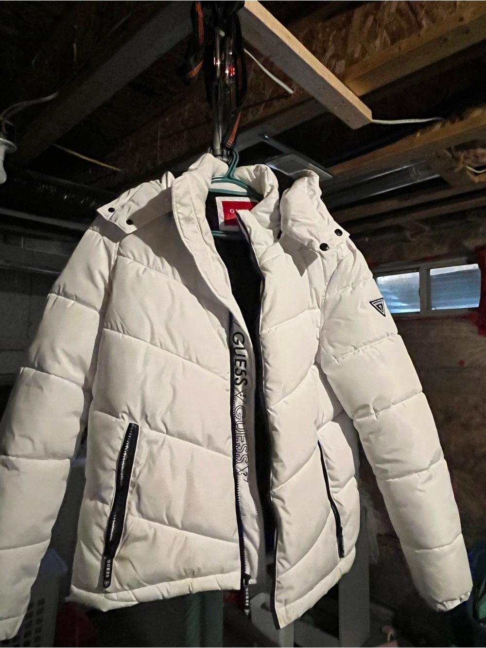 Guess White Quilted Puffer Jacket with Logo Hood